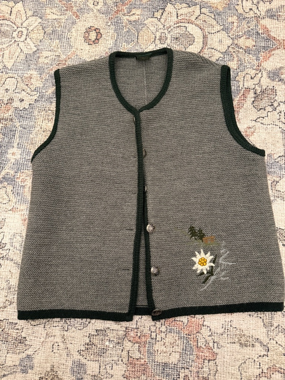 Gray Sleeveless Knit Cardigan Vest with Floral Embroidery Wool blend